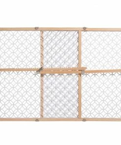 Summer Infant Child Safety 42-in x 24-in Natural Hardwood Finish Blends with Home Decor Wood Safety Gate
