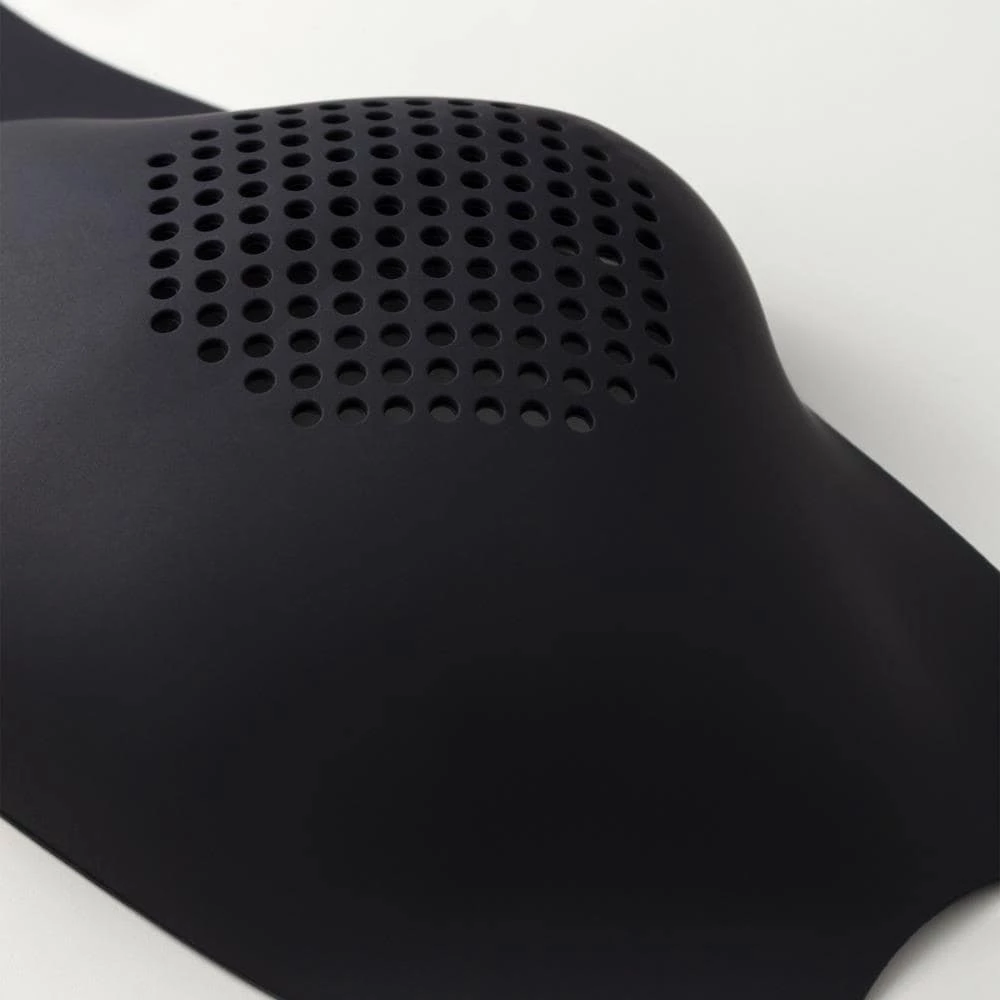 GIR Face Masks Silicone Mask Kit Black Reusable Not Rated Adult Large All-purpose Safety Mask 4 GIR Face Masks Silicone Mask Kit Black Reusable Not Rated Adult Large All-purpose Safety Mask - Image 4