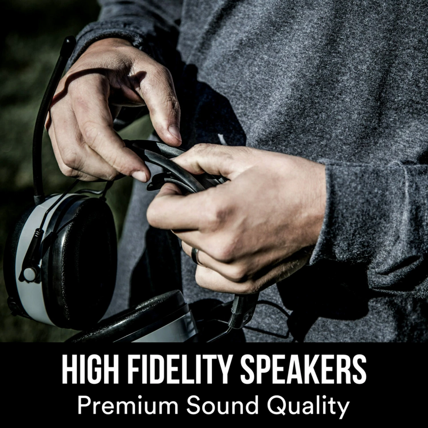 3M WorkTunes Connect + AM/FM Plastic Hearing Protection Earmuffs with with AM/FM Radio Bluetooth Compatibility 5 3M WorkTunes Connect + AM/FM Plastic Hearing Protection Earmuffs with with AM/FM Radio Bluetooth Compatibility - Image 5